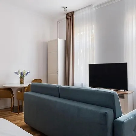 Confortable Ultra 4 *
