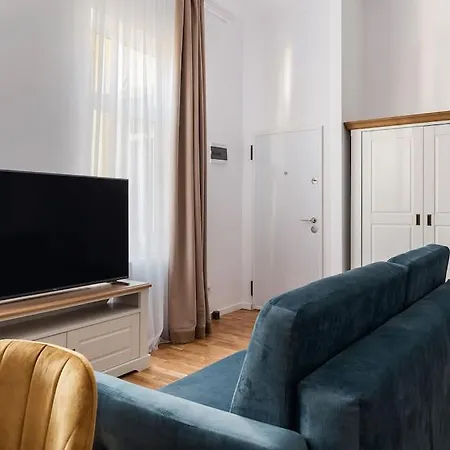 Confortable Ultra 4 Apartment